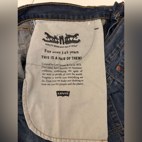 NWOT Levi’s Men’s 527 Bootcut Jeans. 34” W x 34” L - Picture 11 of 11